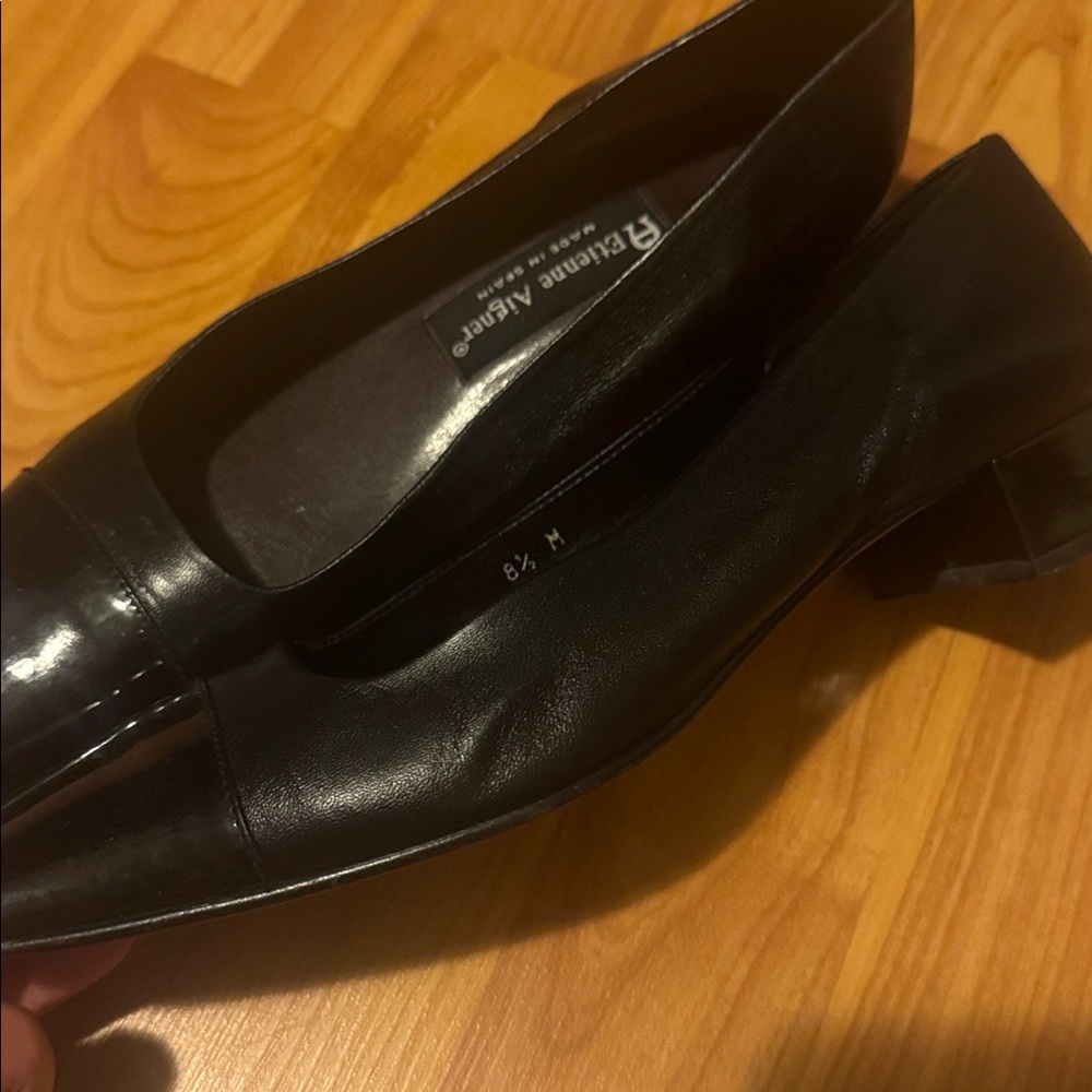 Etienne Aigner Black Shoes twiggy Leather Small Pumps black toe cap 8.5 - Picture 3 of 5